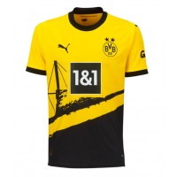 Camisa de Futebol Borussia Dortmund Youssoufa Moukoko #18 Equipamento Principal 2023-24 Manga Curta